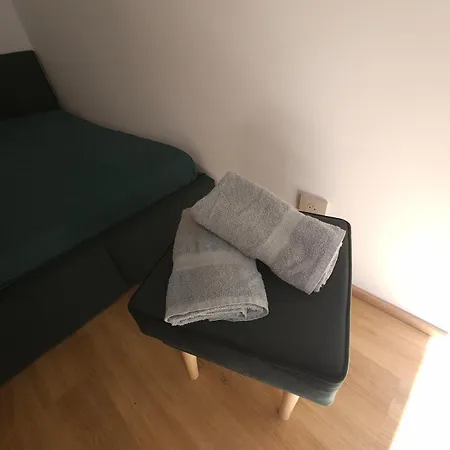 Apartment Zehn House 1 In The Center ブラチスラヴァ