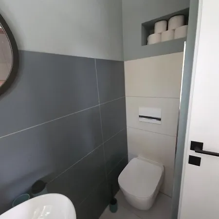 公寓 Apartment Zehn House 1 In The Center *